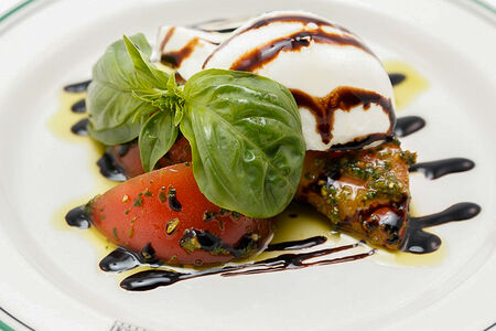 Салат Капрезе