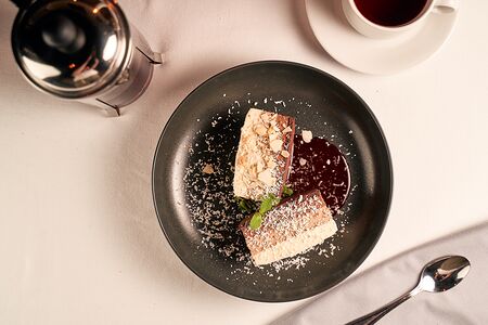 Пирожное Три шоколада