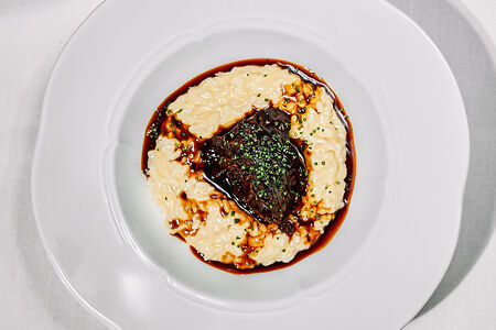 Ризотто с говяжьими щечками