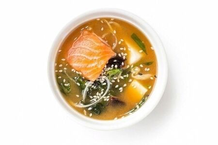 Мисо суп с лососем