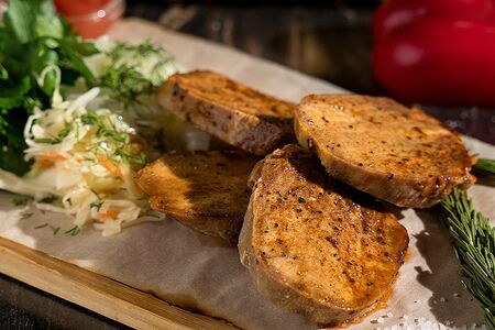 Язык на гриле