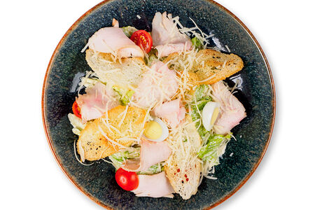 Салат цезарь с курицей