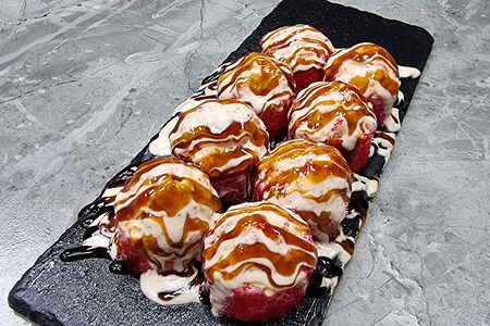 Холодный ролл Бешеный лосось