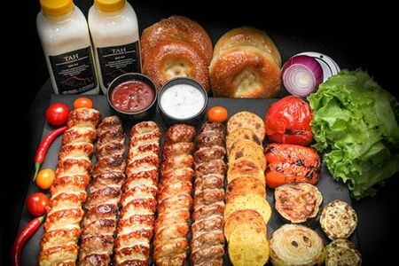 Ассорти из кебабов