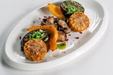 Овощи, жаренные на углях