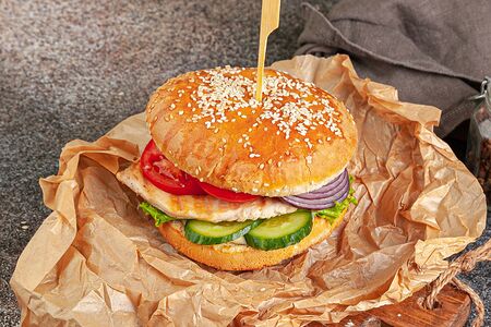 Бургер с курицей