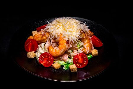 Салат Цезарь с креветкой