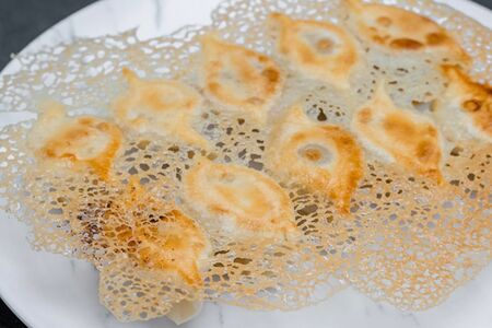 Жареные дзяодзы