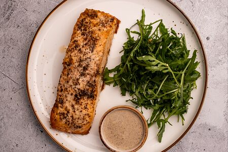 Стейк из лосося