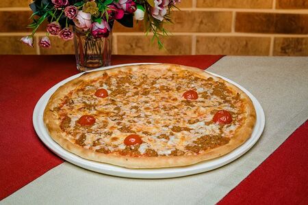 Пицца Болоньезе