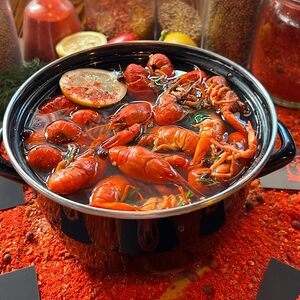 Раки Семечка, варённые в ароматном бульоне