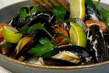 Мидии в соусе Блю чиз