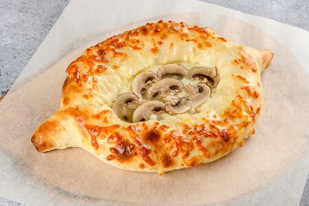 Хачапури по-аджарски с грибами