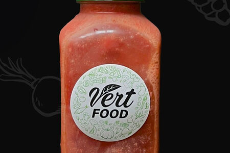 Клубничный смузи с манго