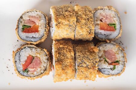 Горячий с тунцом