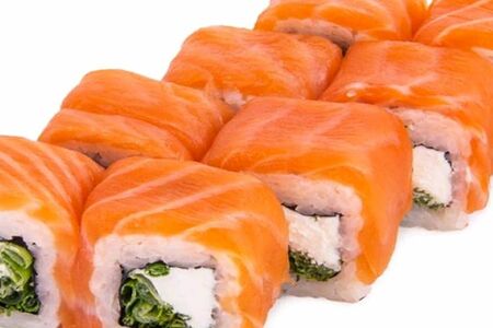 Ролл Филадельфия с зеленым луком