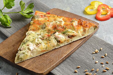 Пицца с курицей