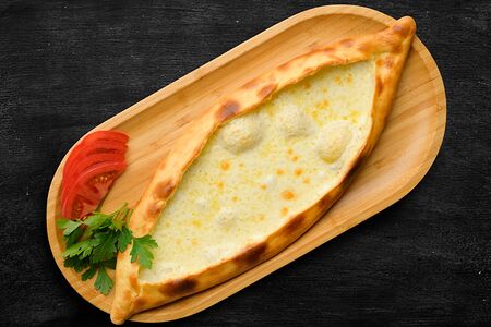 Пидэ с сыром