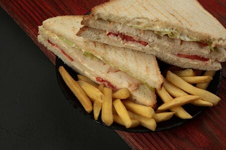 Клубный сэндвич с курицей botch