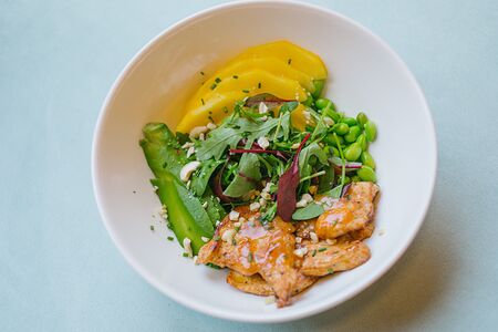 Салат с курицей