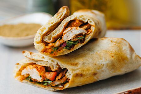 Дюрюм с курицей Tavuk Dürüm большая