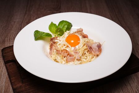 Карбонара с беконом