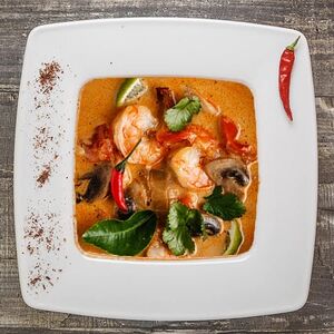 Суп Том ям с морепродуктами