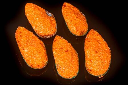 Запеченные мидии