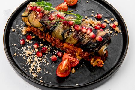 Рулет из баклажанов