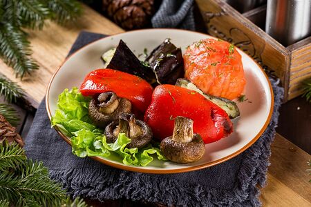 Ассорти из печеных овощей