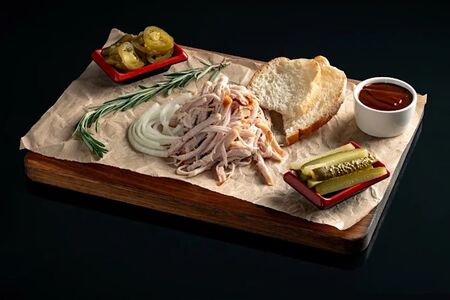 Рваная свинина