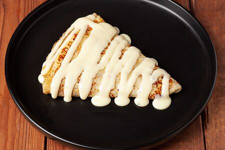 Блин со сгущёным молоком