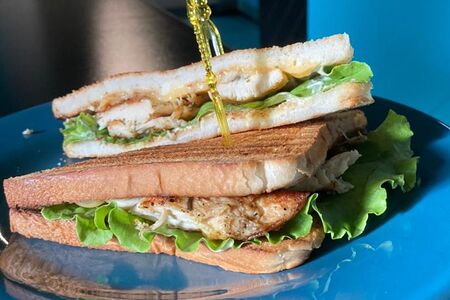 Сэндвич с курицей