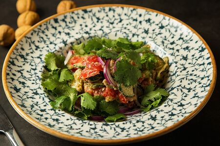 Овощной салат по-грузински