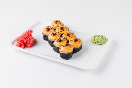 Ролл запеченный с креветками