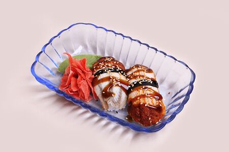 Угорь нигири