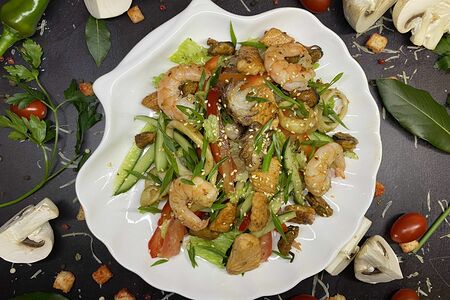 Салат Тайский с морепродуктами