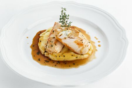 Куриный рулет с омлетом