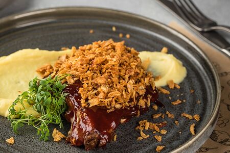 Свиные ребра под соусом BBQ