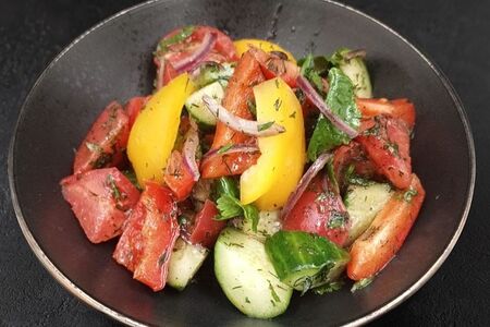 Салат из свежих овощей