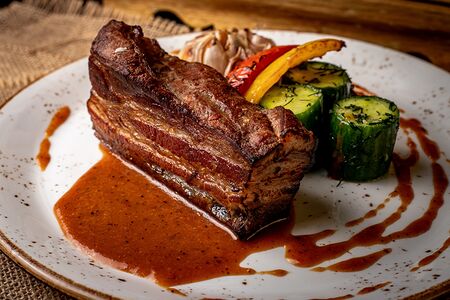 Копчёная свиная грудинка