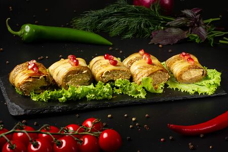 Баклажаны, фаршированные орехами