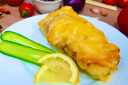 Кабачок фаршированный овощами