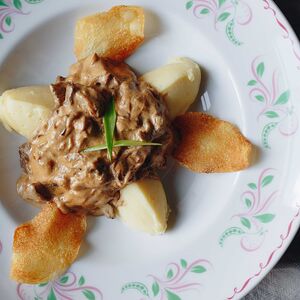 Бефстроганов