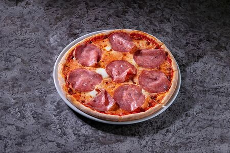 Пицца Salame
