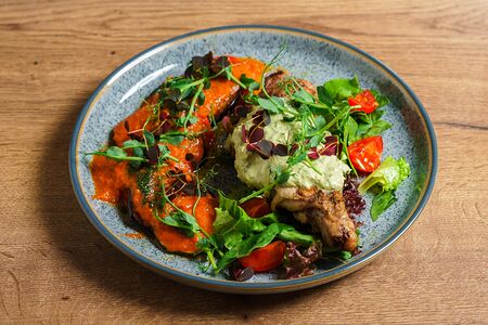 Фермерский кролик с рататуем