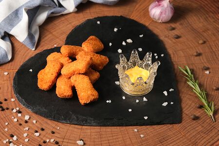 Куриные наггетсы