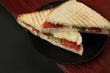 Сэндвич с ветчиной botch