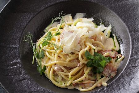 Спагетти Карбонара с яйцом