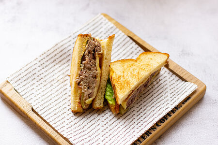 Сэндвич с рваным мясом